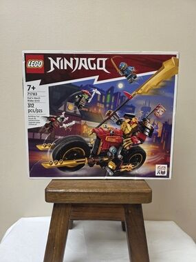 BNIB LEGO Ninjago Kai's Mech Rider EVO - Retired - Sealed